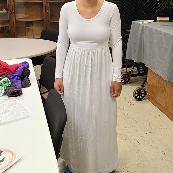 Vi!Show Women Short Sleeve Empire Waist Maxi Dress - Picture 4 of 4